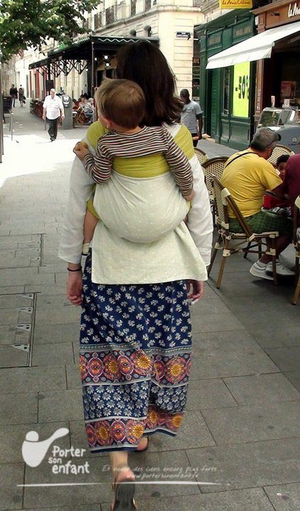 Les Porte Bebes D Inspiration Asiatique Porter Son Enfant